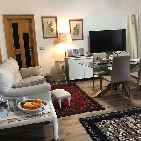 B & B Da Giusy Corte Franca Eksteriør bilde
