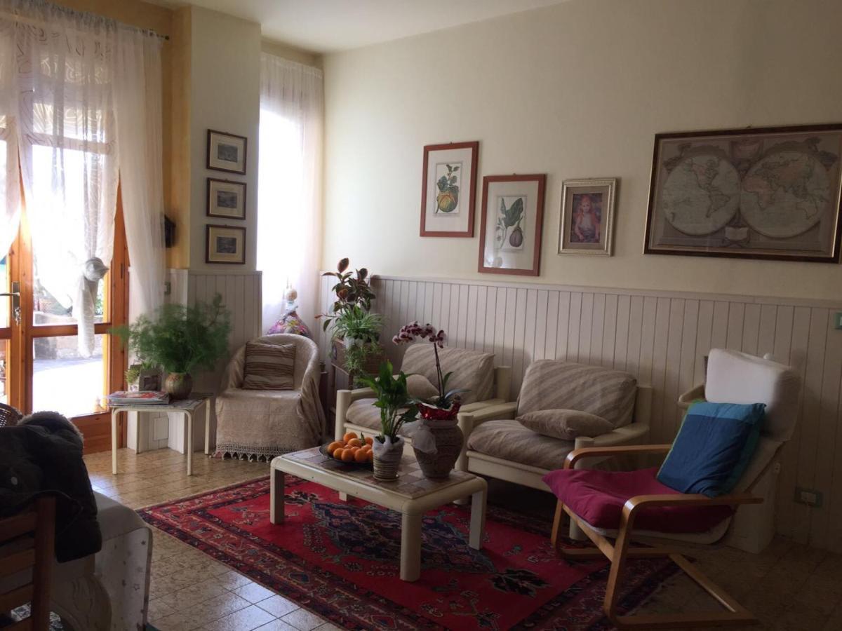 B & B Da Giusy Corte Franca Eksteriør bilde