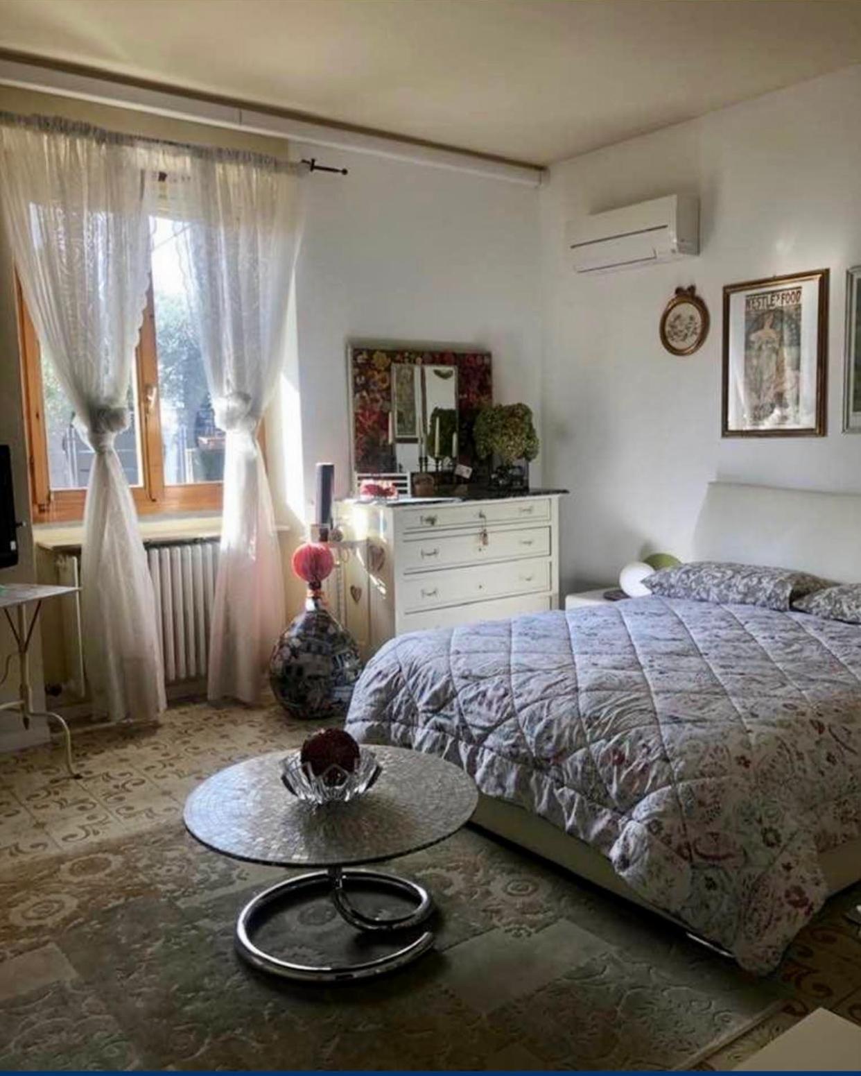 B & B Da Giusy Corte Franca Eksteriør bilde